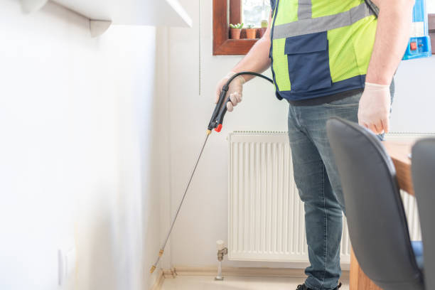 Best Pest Prevention Services  in Clarendon Hls, IL