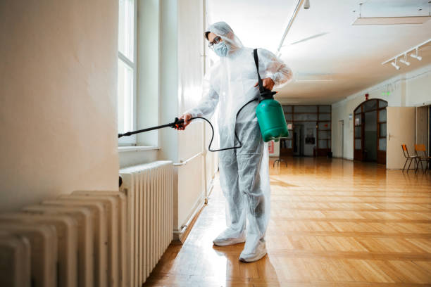 Best Pest Removal Services  in Clarendon Hls, IL